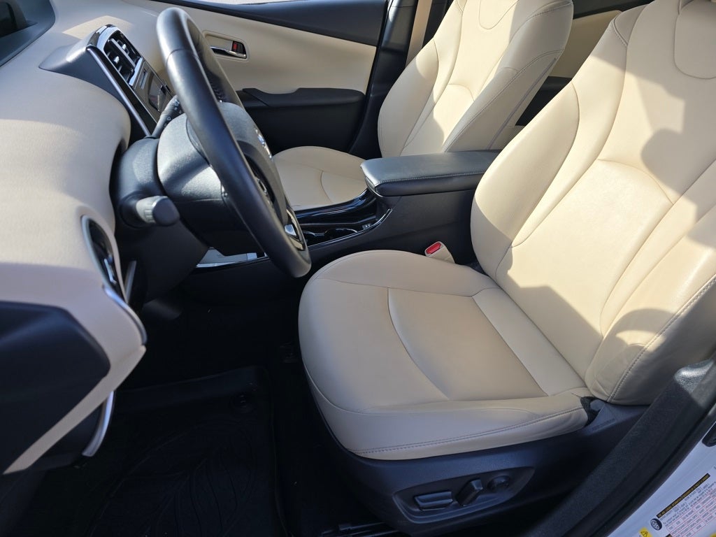 2019 Toyota Prius XLE