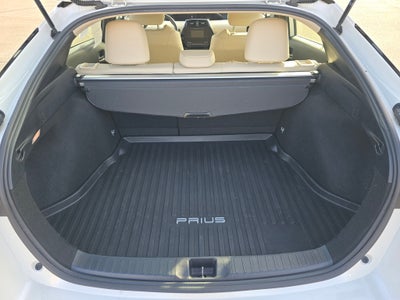 2019 Toyota Prius XLE