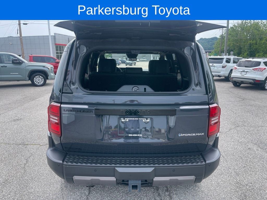 2026 Toyota Land Cruiser Base
