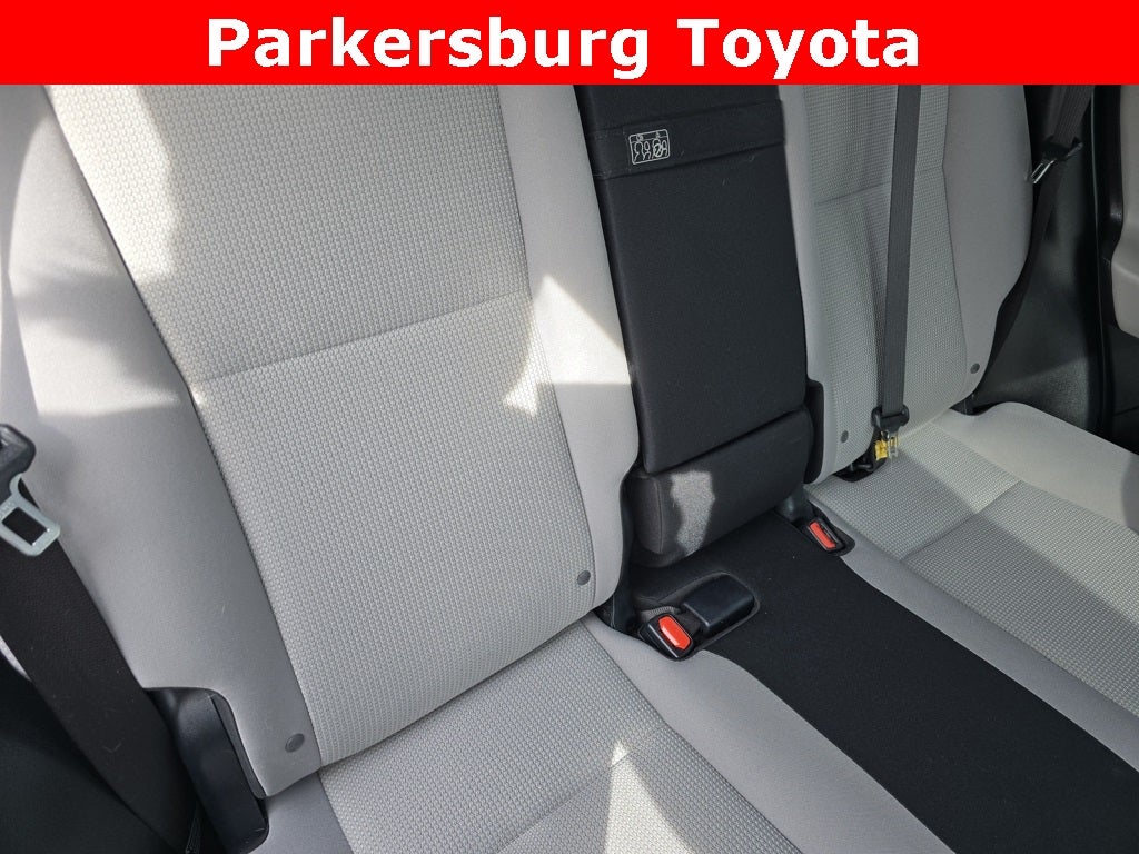 2017 Toyota RAV4 Hybrid XLE