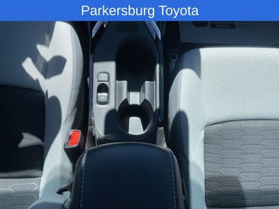 2025 Toyota Corolla Hatchback SE